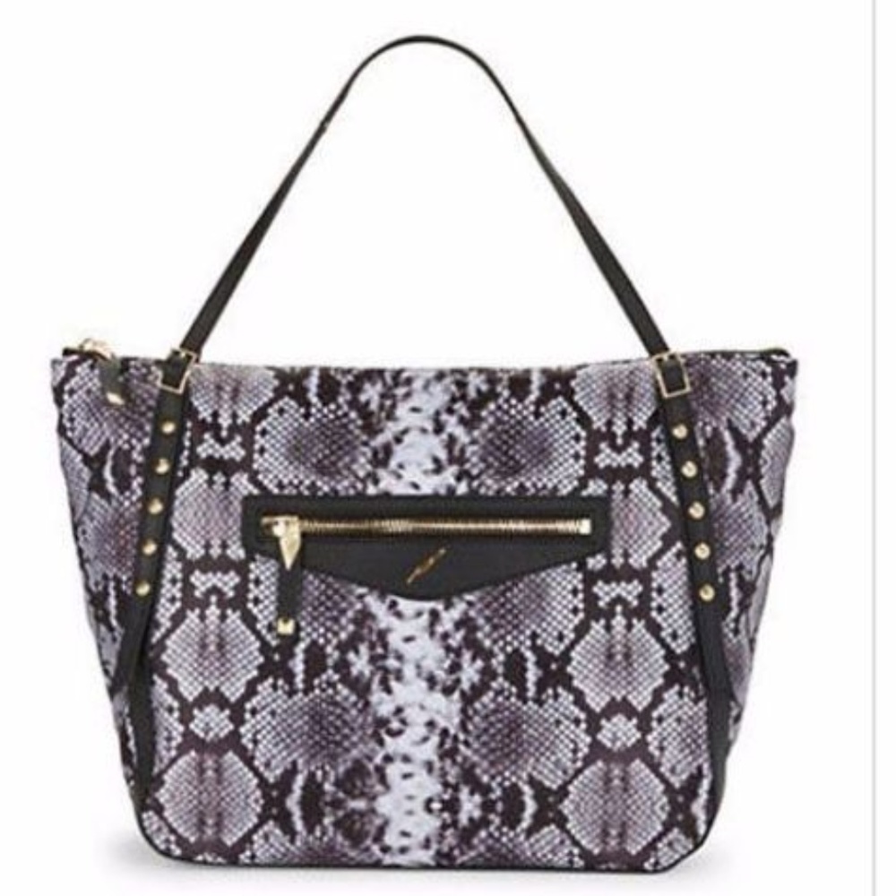 Authentic‎ $238 B Brian Atwood purse